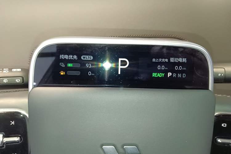 Used Li Auto L8 2025 Ultra Smart Refreshed Edition