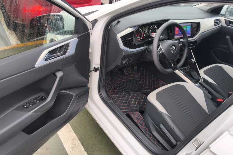 Used Volkswagen Polo 2019 Plus 1.5L Automatic Colorful Technology Edition
