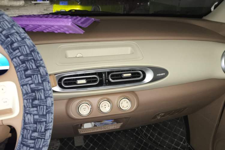 Used Wuling Hongguang MINIEV 2025 Four-Door Version Advanced Edition