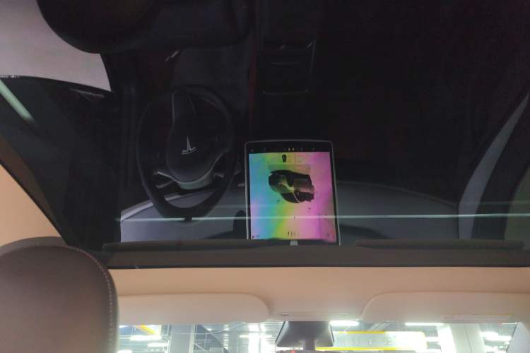 Used Tesla Model Y 2023 Long-Range All-Wheel-Drive Version
