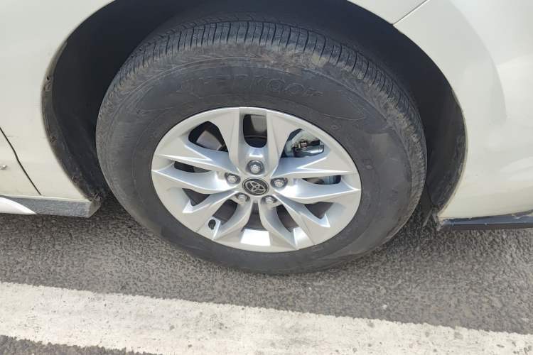 Used Toyota Granvia 2024 2.5L Hybrid Comfort Edition