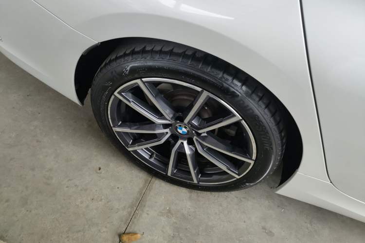 Used BMW 3 Series 2021 Second Facelift 325Li M Sport Package
