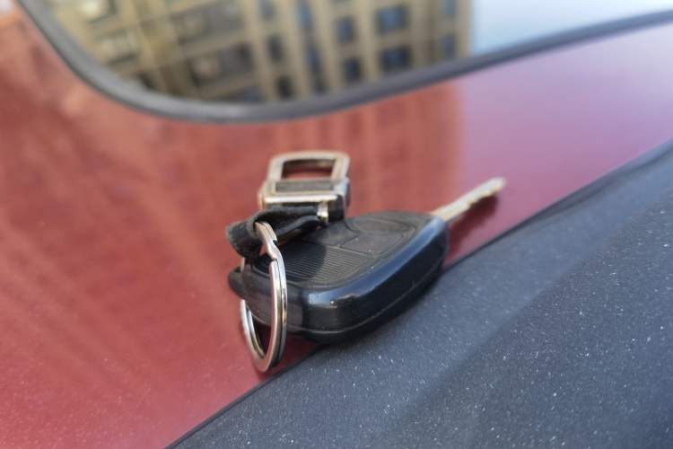 Used Jeep Compass 2012 2.4L four-wheel-drive sport version
