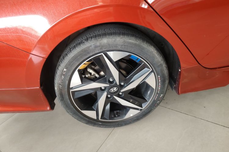 Used Hyundai Elantra 2022 1.5L CVT LUX Prestige Edition