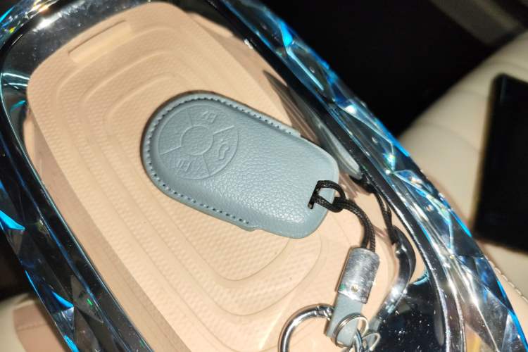 Used ORA Ballet Cat 2022 401 km Alice Edition