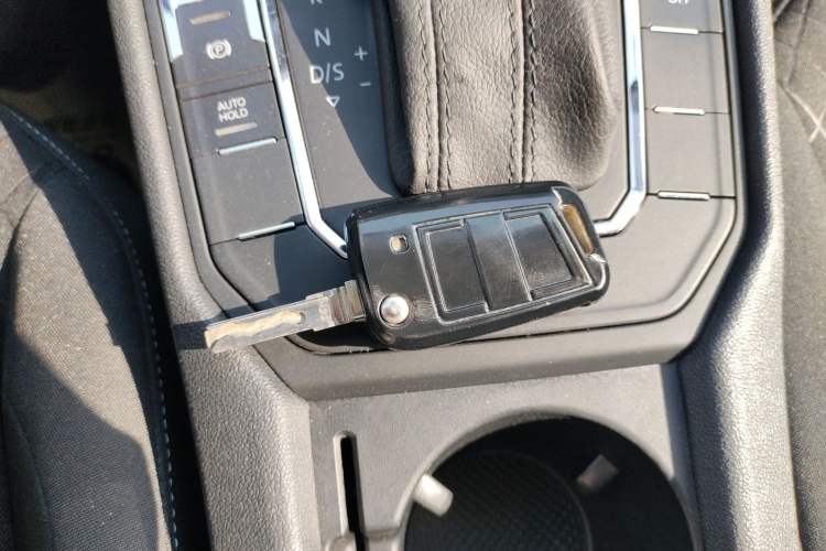 Used Volkswagen Lamando 2019 230TSI DSG Fashion Edition China VI Vehicle Key