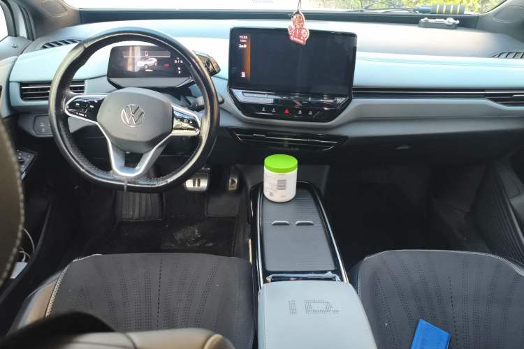 Used Volkswagen ID.4 X 2023 Pure Smart Edition
