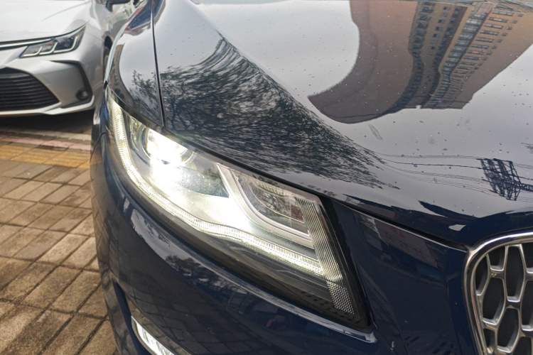 Used Lincoln MKC 2019 2.0T Two-Wheel-Drive Zunya Version China V Emission Standard