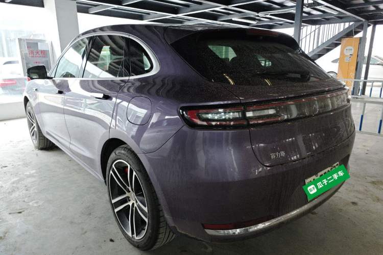 Used Hima AITO M5 2025 Extended-Range Ultra All-Wheel-Drive Version Rear Left 45 Deg