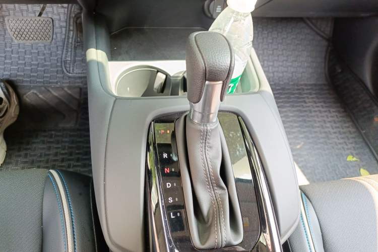 Used Honda HR-V 2023 240TURBO Jingrui Edition Gear Lever