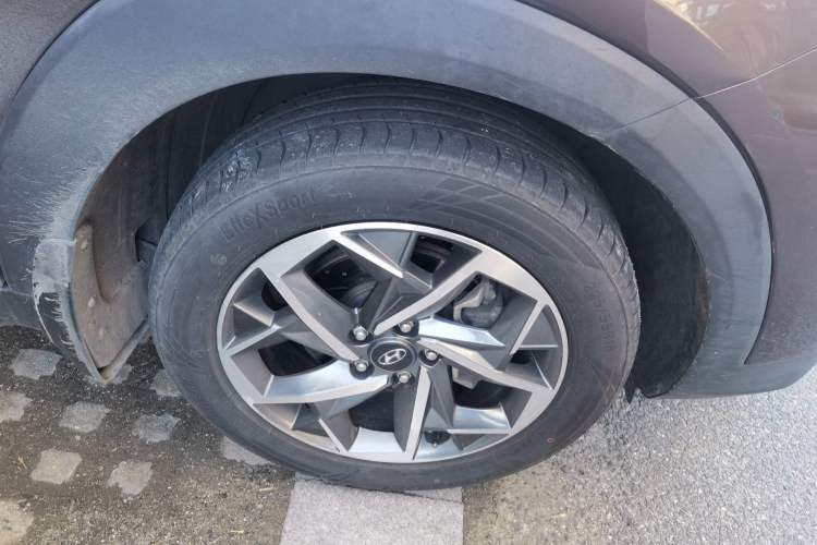 Used Hyundai Tucson 2020 280TGDi Two-Wheel-Drive GLS Smart Connectivity Version China VI Standard