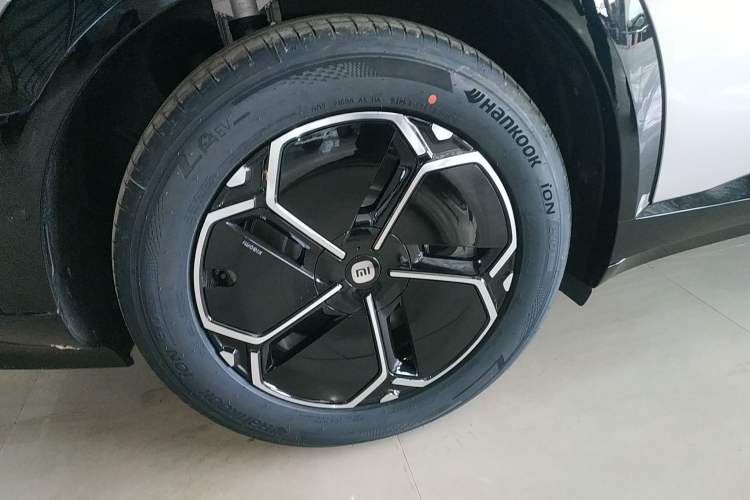 Used Xiaomi Auto YU7 2025 Ultra-Long Range Rear-Wheel Drive Version