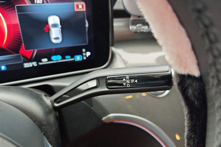 Used Mercedes-Benz C-Class 2022 Restyled C 260 L Sport Edition Gear Lever