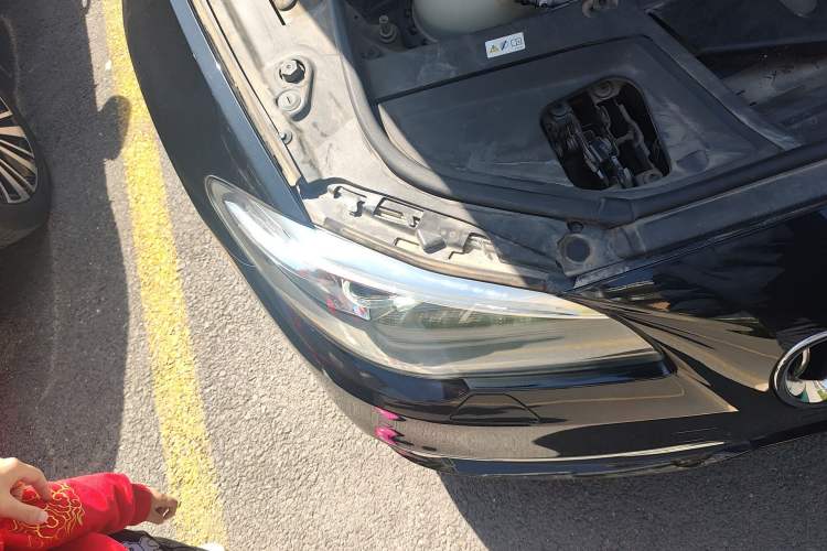 Used BMW 5 Series 2017 525Li Luxury Design Package Exterior 3