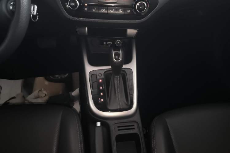 Used Kia KX3 2017 1.6L Automatic Aoya Version
