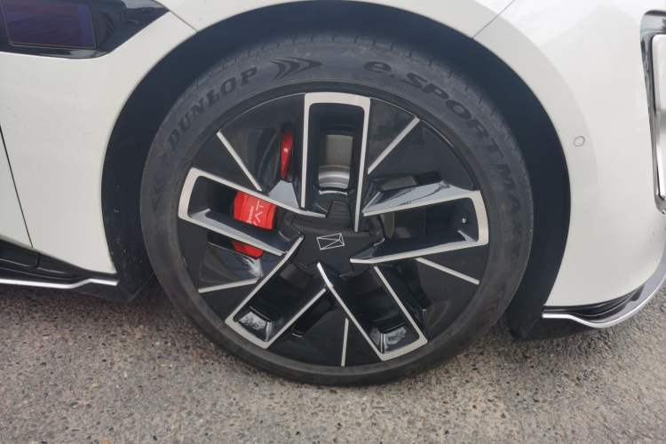 Used Avatr 12 2023 700 Three-Laser Rear-Wheel Drive Luxury Edition
