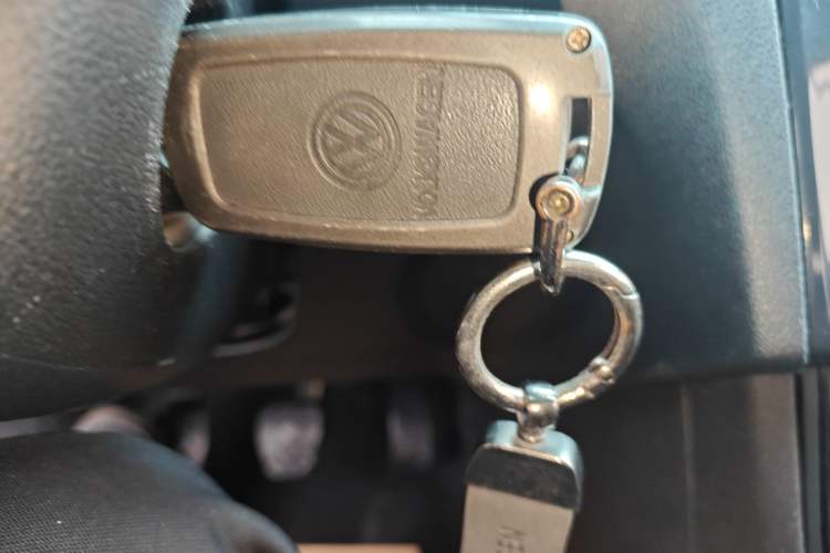 Used Volkswagen Jetta 2017 1.5L Manual Fashion Edition
