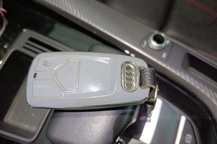 Used Audi A4L 2022 40 TFSI quattro RS Performance Package
