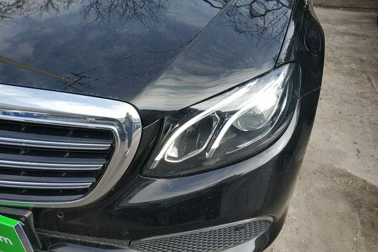 Used Mercedes-Benz E-Class 2020 Facelift E 260 L
