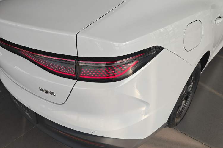 Used BYD Seal 05 DM-i 2026 DM-i 128KM Luxury Edition Right Rear Taillight