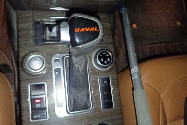 Used Haval H9 2015 2.0T Four-Wheel Drive Luxury 7-Seater