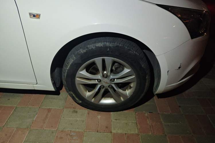 Used Chevrolet Cruze 2015 1.5L Classic SE MT
