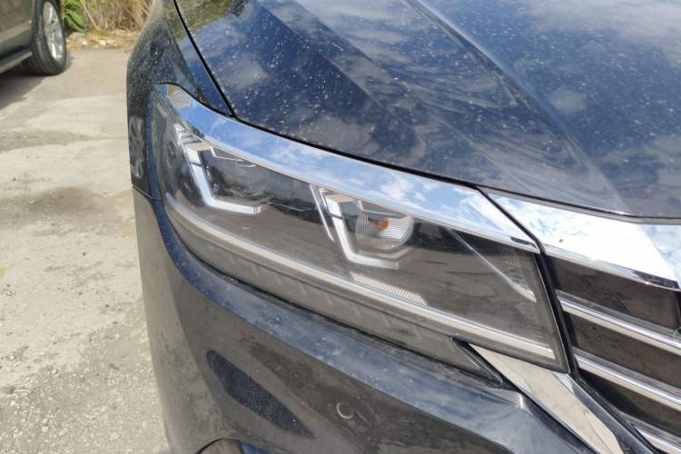 Used Volkswagen Passat New Energy 2020 430 PHEV Hybrid Elite Edition China VI Standard Right Front Headlight