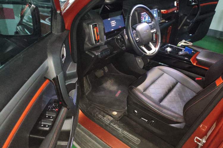 Used Haval DARGO 2021 2.0T DCT 4x4 Chinese Rural Dog Edition
