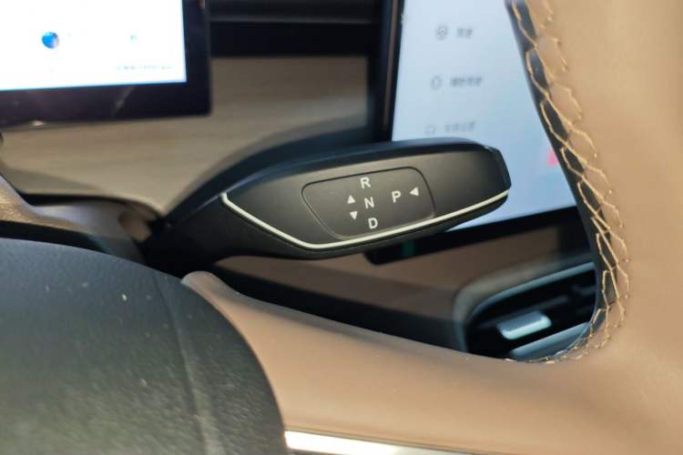 Used Chery Fengyun T8 2025 1.5T 130km Deluxe Version 5 Seats