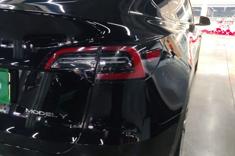 Used Tesla Model Y 2022 Rear-Wheel-Drive Version
