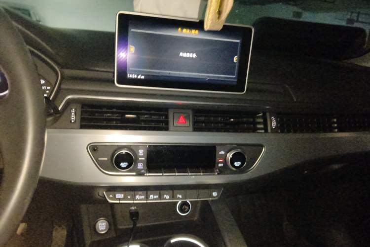 Used Audi A4L 2019 40 TFSI Fashion Version China V
