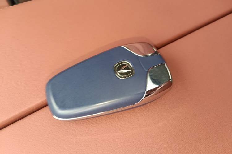 Used CHANGAN CS75 PLUS 2024 3rd Generation Champion Edition 1.5T Intelligent Drive Dynamic Model