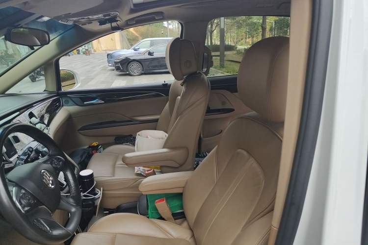 Used Buick GL8 2017 ES 28T Luxury Model China V Standard