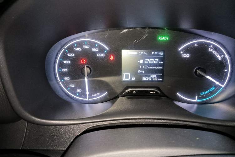 Used Wuling Hongguang New Energy 2024 All-Electric Model 300KM Standard Version