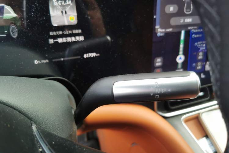 Used Hima AITO M9 2024 Range-Extended Ultra Version 42 kWh 6-Seater Model Gear Lever