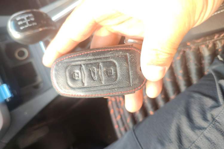 Used Geely Auto Emgrand 2016 Hatchback RS 1.5L Manual - Upward Edition
