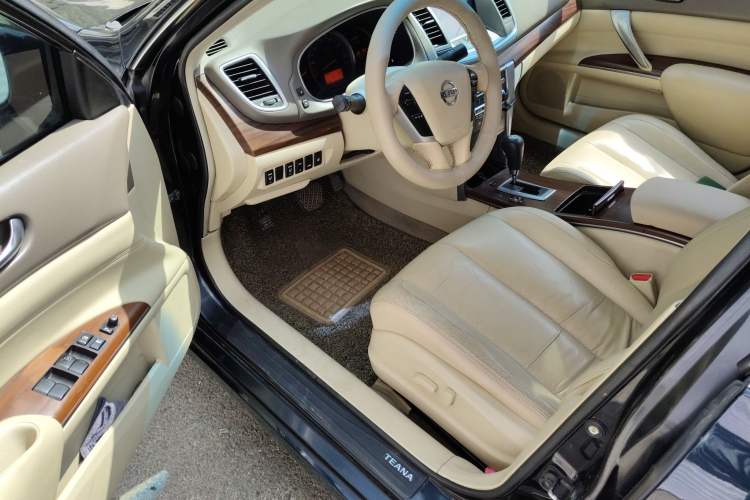 Used Nissan Teana 2010 2.5L XL Anniversary Edition
