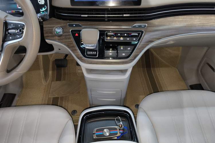 Used Roewe iMAX8 2023 400TGI Elite Edition
