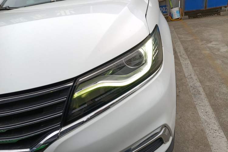 Used Roewe RX5 2016 20T Two-Wheel Drive Automatic Flagship Edition
