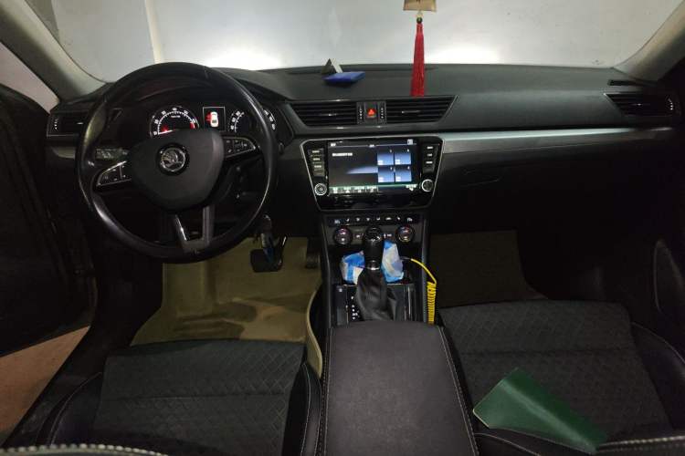 Used Skoda Superb 2016 TSI280 DSG Innovation Edition
