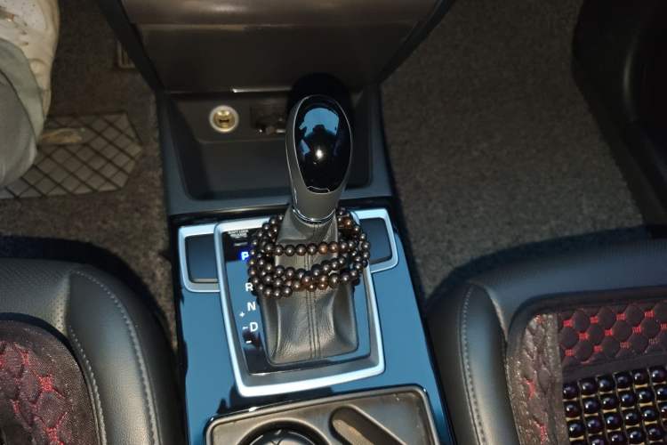 Used Hyundai Mistra 2016 1.8L Automatic Deluxe DLX Model Gear Lever