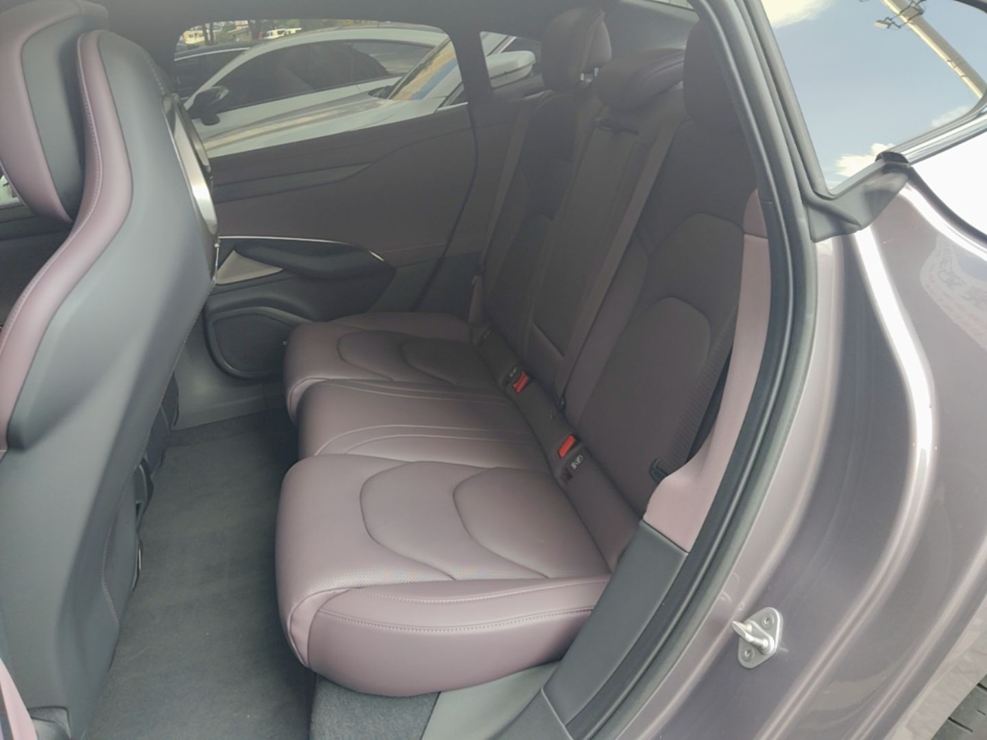 Xiaomi Auto SU7 2024 Four-Wheel Drive Ultra-Long Range Advanced Intelligent Driving Max Edition — снимка 20