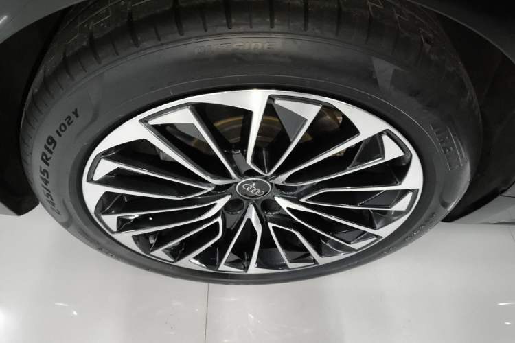 Used Audi A7L 2022 45 TFSI S-line Dream-Building Edition