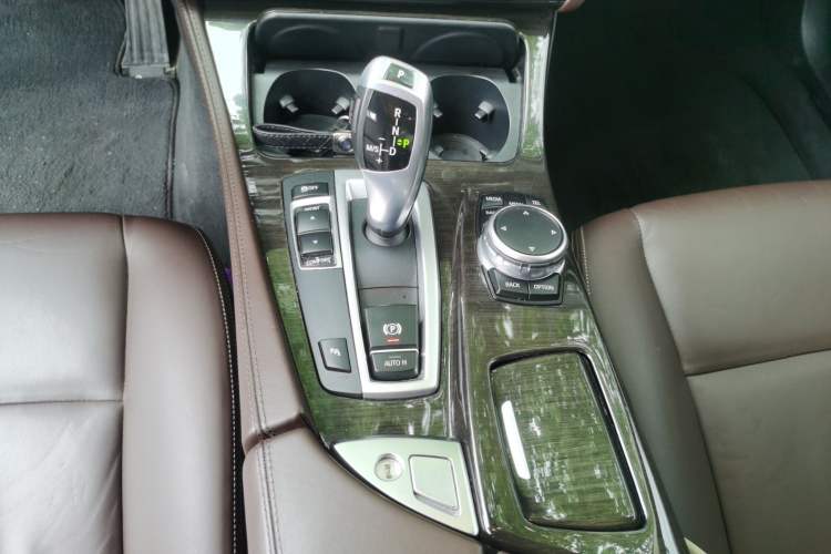 Used BMW 5 Series 2017 525Li Luxury Design Package
