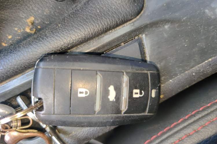 Used Changan CS75 2017 Shangkui Edition 1.5T Manual Fengxiang Model