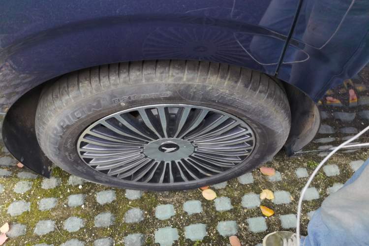 Used VOYAH Dream 2025 PHEV Four-Wheel-Drive Flagship Kunpeng Edition