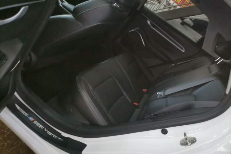 Used Geely Auto Emgrand 2023 4th Generation Champion Edition 1.5L CVT Prestige Model Left Rear Seat