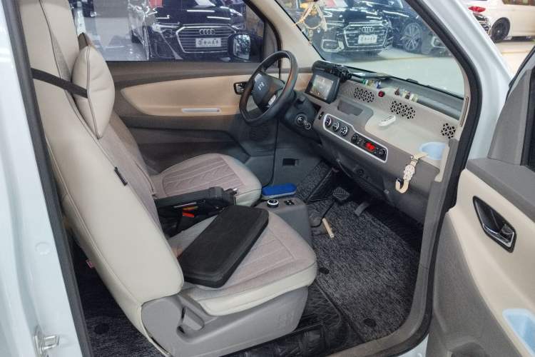 Used Dongfeng Fengon MINIEV 2022 Shishi Style Luxury Version Right Front Seat