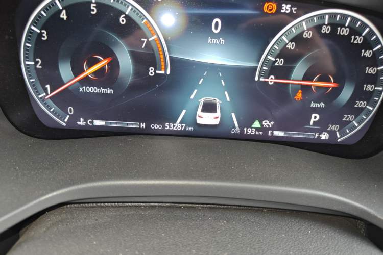 Used CHANGAN Ruicheng CC 2021 Blue Whale Edition 1.5T DCT Prestige Model Odometer Close Up