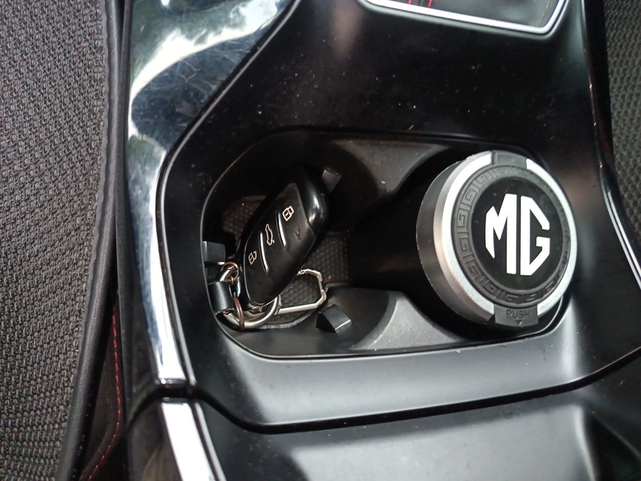 MG 5 2021 Revised Version 180 DVVT CVT Youth Luxury Edition — снимка 20
